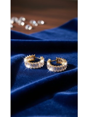 Solène Glow Taşlı Altın Kaplama Gold Çelik Küpe