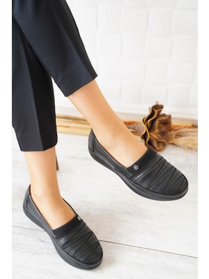 Celira Bluefeet Siyah Büyük Numara Anne Ayakkabı HS00325