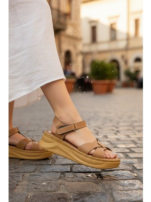 Enoch Bel ve Diz Dostu Yumuşak Tabanlı Konforlu Anne Sandaleti