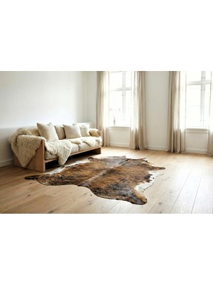 Nuance Hakiki Dana Derisi Post Halı – Lüks ve Doğal Dekorasyon, Şık ve Dayanıklı