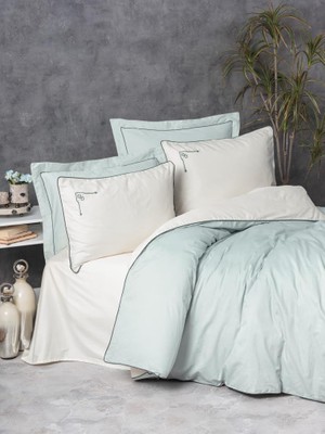 Decostyle Çift Kişilik Elit Saten Nev Takımı Vanko Mint