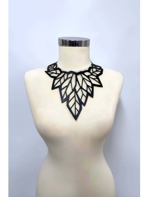 Hobilinka Lazer Kesim Yaprak Desenli Deri Choker, Deri Kolye - 1417