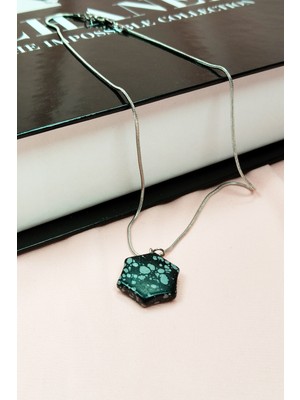 Hobilinka Obsidyen Doğal Taşı Zincirli El Yapımı Kolye Uç: 2 cm Zincir: 20 cm Kutulu