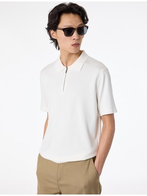 Koton Regular Fit Viskon Yarım Fermuarlı Kısa Kollu Triko Tişört