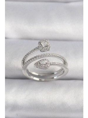 İlk El Grup Ieg™  Pirinç Gümüş Renk Zirkon Taşlı Ok Model Vıp Seri Kadın Yüzük TG27BYK3501