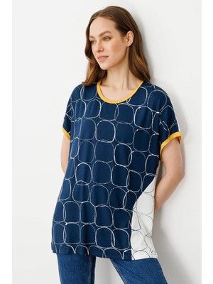 Desen Triko Kadın Yakası ve Kolu Sarı Bantlı Penye T-Shirt Ekru/laci