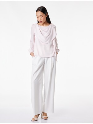 Koton Dökümlü Şal Yaka Metal Aksesuarlı Inci Detaylı Uzun Kollu Saten Bluz