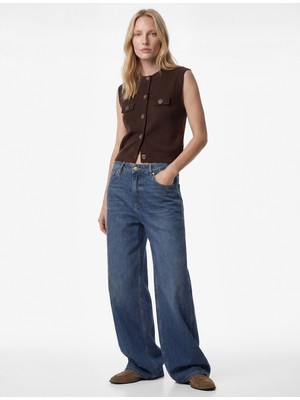 Koton Düğmeli Aplike Detaylı Bisiklet Yaka Triko Yelek