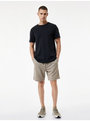Koton Straight Fit Cepli Bermuda Spor Şort