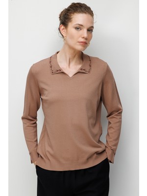 Desen Triko Kadın Polo Yaka Nakışlı Ince Triko Bluz Moka