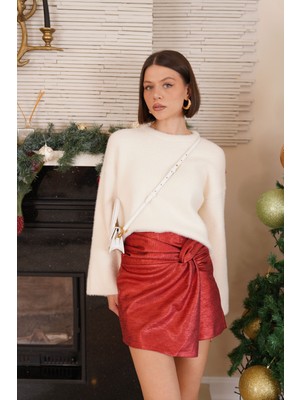 Kırmızı Parlak Kumaş Şort Etek