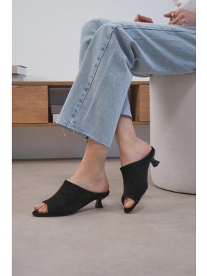 Mio Gusto Joy Siyah Renk Kısa Topuklu Kadın Terlik