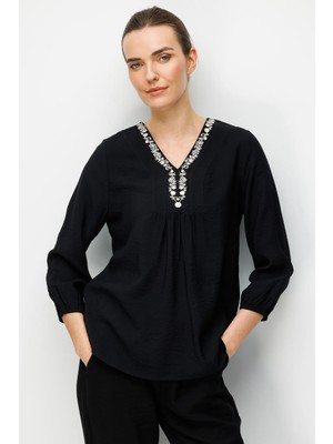 Desen Triko Kadın V Yaka Etnik Nakışlı Uzun Kollu Bluz Siyah