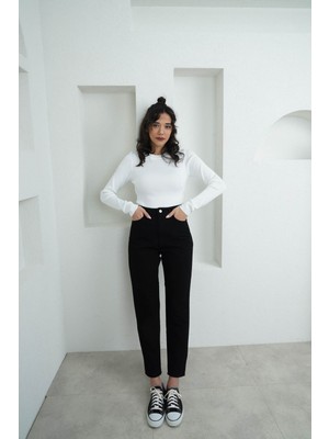 Siyah Yüksek Bel Mom Jean