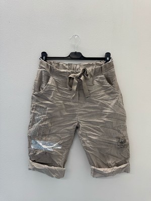 Della Moor Vizon Kadın Italyan Taşlı Varaklı Likralı Şort