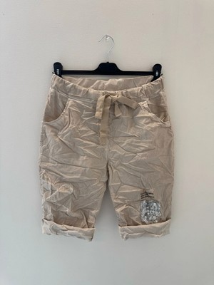 Della Moor Bej Kadın Italyan Çiçek Işlemeli Payetli Likralı Şort