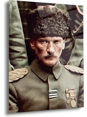 Shiny Art Atatürk Askeri Üniformalı Portre Cam Tablo – ATA117