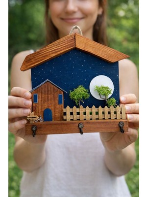 Anı Atölyesi Ahşap Bahçeli Ev Temalı Dekoratif Duvar Anahtarlık ASKISI/20X20 cm