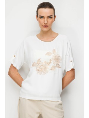 Desen Triko Kadın Sıfır Yaka Önü Nakışlı Penye Bluz Ekru