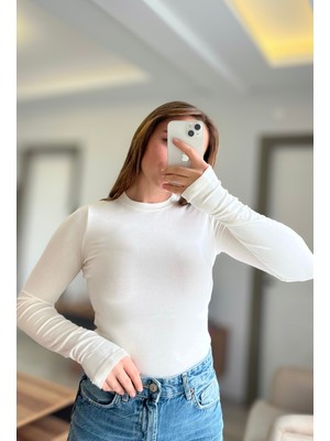 POEMA Beyaz Orj Marka Parmak Geçirmeli Body