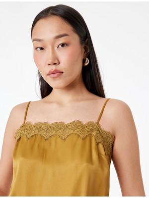 Koton Dantel Detaylı Ince Askılı Saten Bluz