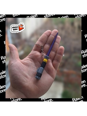 Ralen Içe Geçmeli Mini Işın Kılıcı Anahtarlık – Teleskopik Uzayan Star Wars Tarzı Anahtarlık – Koleksiyonluk Sci-Fi Anahtarlık – Dayanıklı Plastik Tasarım – Çanta, Anahtar ve Aksesuar Süsü