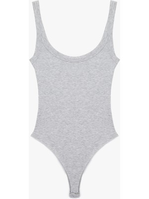 Koton Slim Fit Kolsuz U Yaka Çıt Çıt Detaylı Body