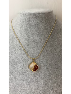 Stelle Jewelry Kahverengi ve Beyaz Boncuklu Kolye