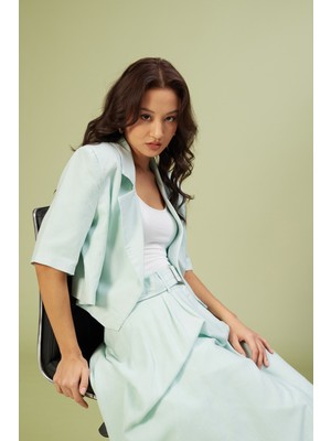 Nisan Triko Keten Karışımlı Kısa Kollu Ceket