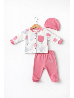 Aziz Bebe Kız Bebek 3’lü Takım – Desenli Cepli Üst, Patikli Alt ve Şapka