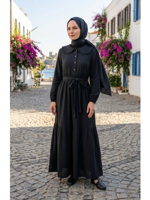 Sefa Merve Müslin Kumaş Fırfır Yaka Beli Kuşaklı Elbise 0253-04 Siyah