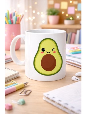 Balkan Grup Sevimli Avokado Tasarımlı Porselen Kupa Model 120 – Göz Kırpan Avokado Figürlü Kahve & Ç