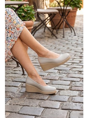 Erkan Saçmacı Matiz Vizon Perfore Hakiki Dana Derisi Yuvarlak Burun Dolgu Topuklu Günlük Ayakkabı