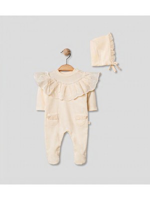 Pugi Baby Dantel Yaka Detaylı Bebek Tulum & Şapka Takımı