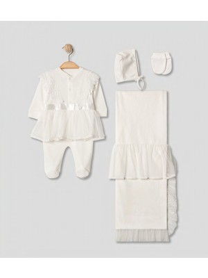 Pugi Baby Yenidoğan Kız Bebek Dantel Detaylı 4 Parça Hastane Çıkış Seti Tüllü Tulum,şapka,eldiven Battaniye