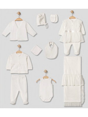 Pugi Baby Zarif Dantel Detaylı 10’lu Kız Bebek Hastane Çıkışı