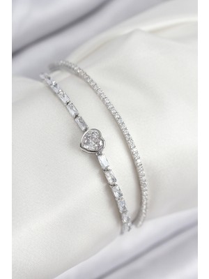 Pirinç Zirkon Taşlı Kalp Model Gümüş Renk Kadın Bileklik - Lisinya