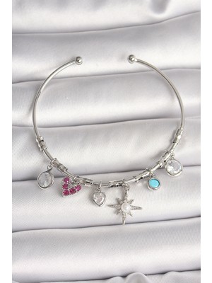 Pirinç Gümüş Renk Sallantı Zirkon Taşlı Kutup Yıldız Figür Kalp Detay Charm Kadın Bileklik - Lisinya