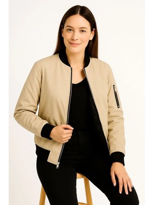 Pileli Store Kadın Bomber Mont Ceket Fermuarlı Kapitone Içi Astarlı Su Itici Regular Fit Yandan - Bej