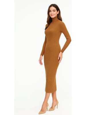 Hobilinka Kadın Boğazlı Triko Elbise Uzun Fitilli Esnek Dokuma Tam Kalıp Baharlık 130 - Kahverengi