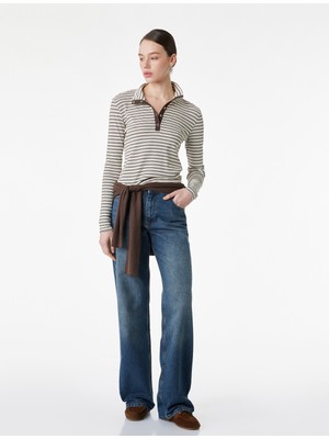 Koton Slim Fit Yarım Düğme Detaylı Dik Yaka Uzun Kollu Çizgili Bluz