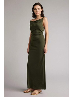 DeFacto Regular Fit Degaje Yaka Kolsuz Elbise F9240AX26SP