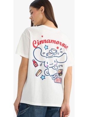 DeFacto Hello Kitty Oversize Sırt Baskılı Tişört G1903AX26SP