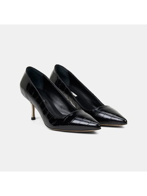 Desa Kadın Siyah Kroko Baskılı Sivri Burunlu Deri Stiletto