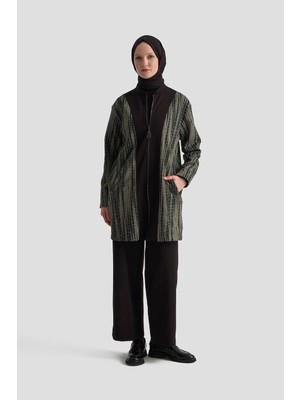 Armine Trend Simli Leopar Desenli Garnili Gold Fermuar Detaylı Pantolonlu Ikili Takım Siyah 25KT674
