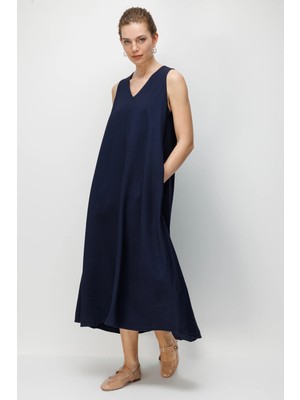 Desen Triko Kadın V Yaka Askılı Uzun Keten Elbise Lacivert