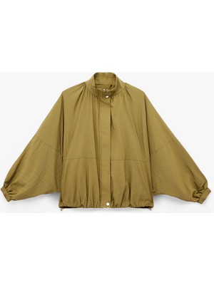 Koton Paraşüt Kumaş Uzun Kollu Cepli Dik Yaka Fermuarlı Oversize Yağmurluk