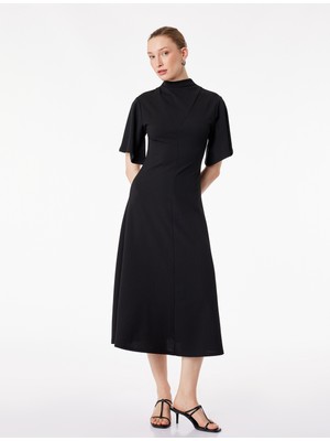 Koton Krep Scuba Kumaş Kısa Yarasa Kollu Geniş Dik Yaka Uzun Elbise