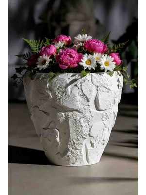 Talaşoğlu Doğal Mineral Döküm Dekoratif Saksı - Modern Sanatsal Dokulu Beyaz Vazoda Şıklık