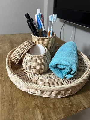Aktarlife Doğal Rattan Banyo Organizer Sepet – Çok Bölmeli Lavabo Düzenleyici Diş Fırçası Pamukluk Seti